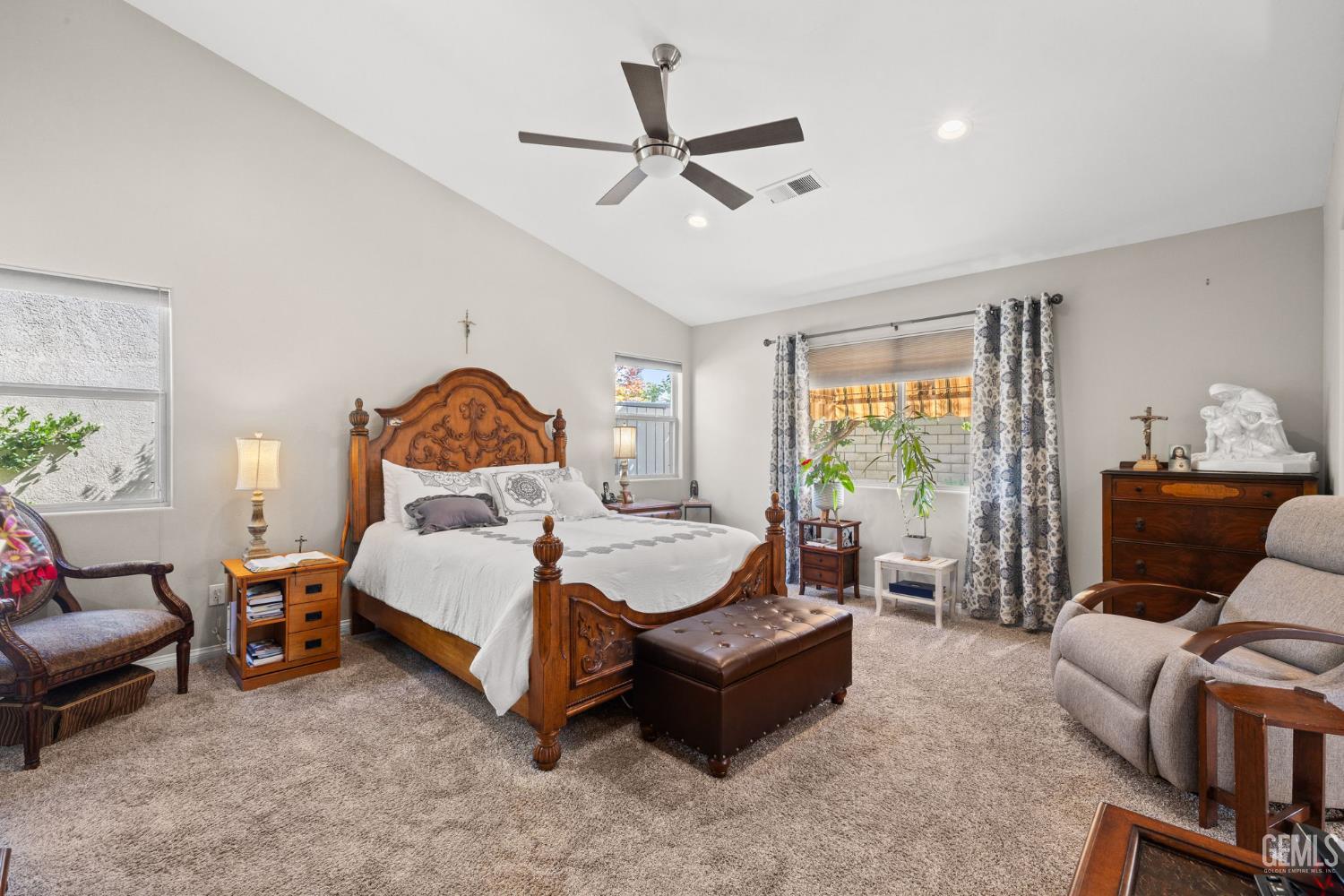 3010 Tea Rose Street