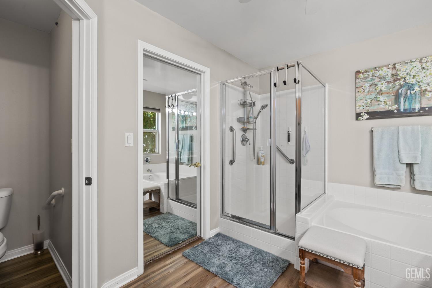 3010 Tea Rose Street