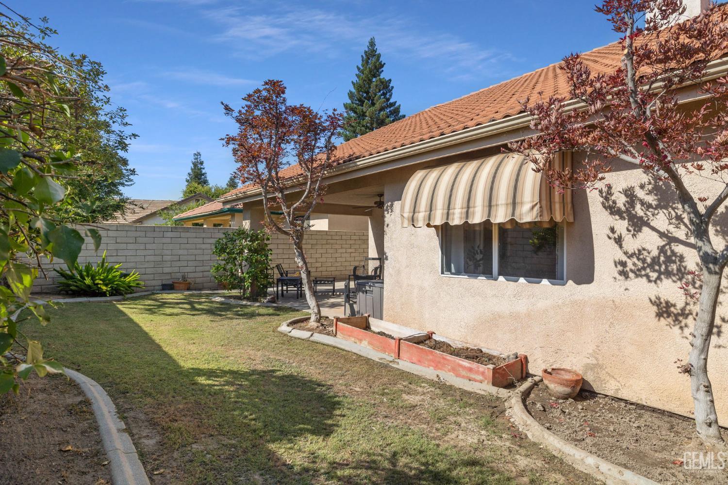 3010 Tea Rose Street