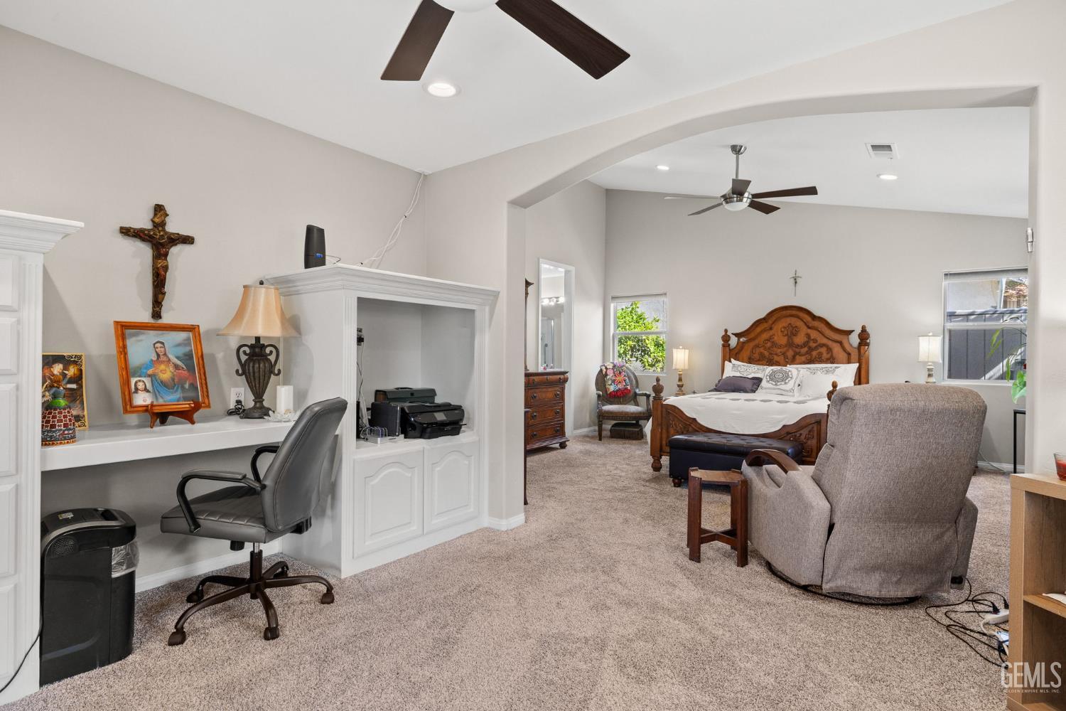 3010 Tea Rose Street