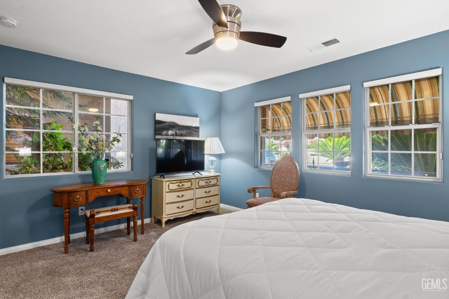 3010 Tea Rose Street