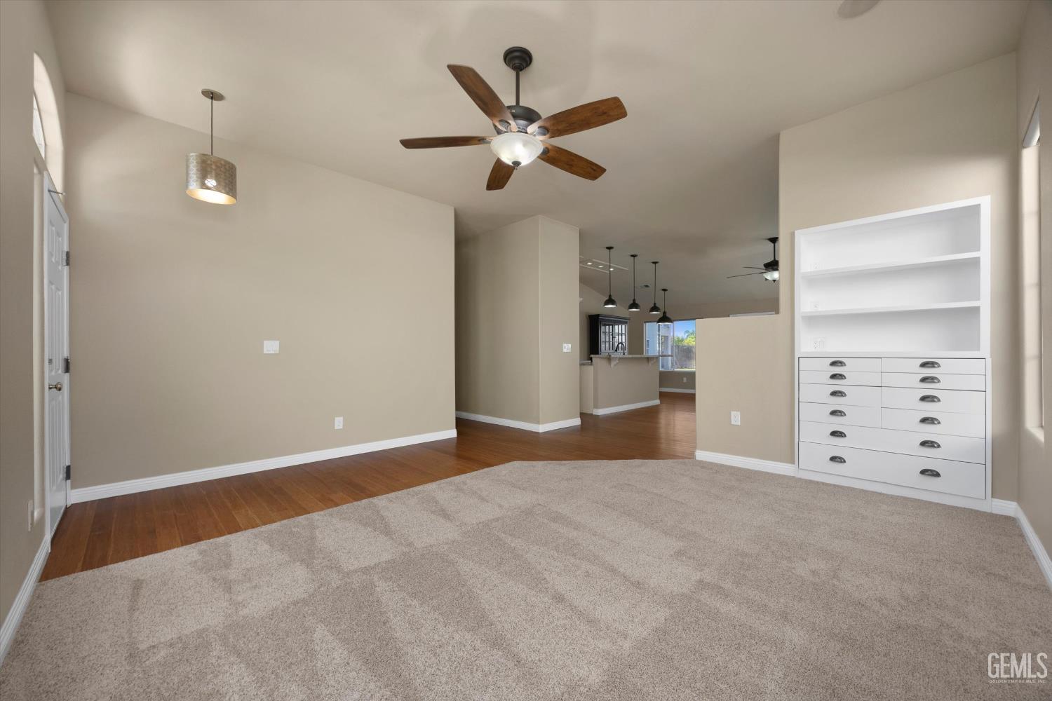 10318 Roehampton Avenue