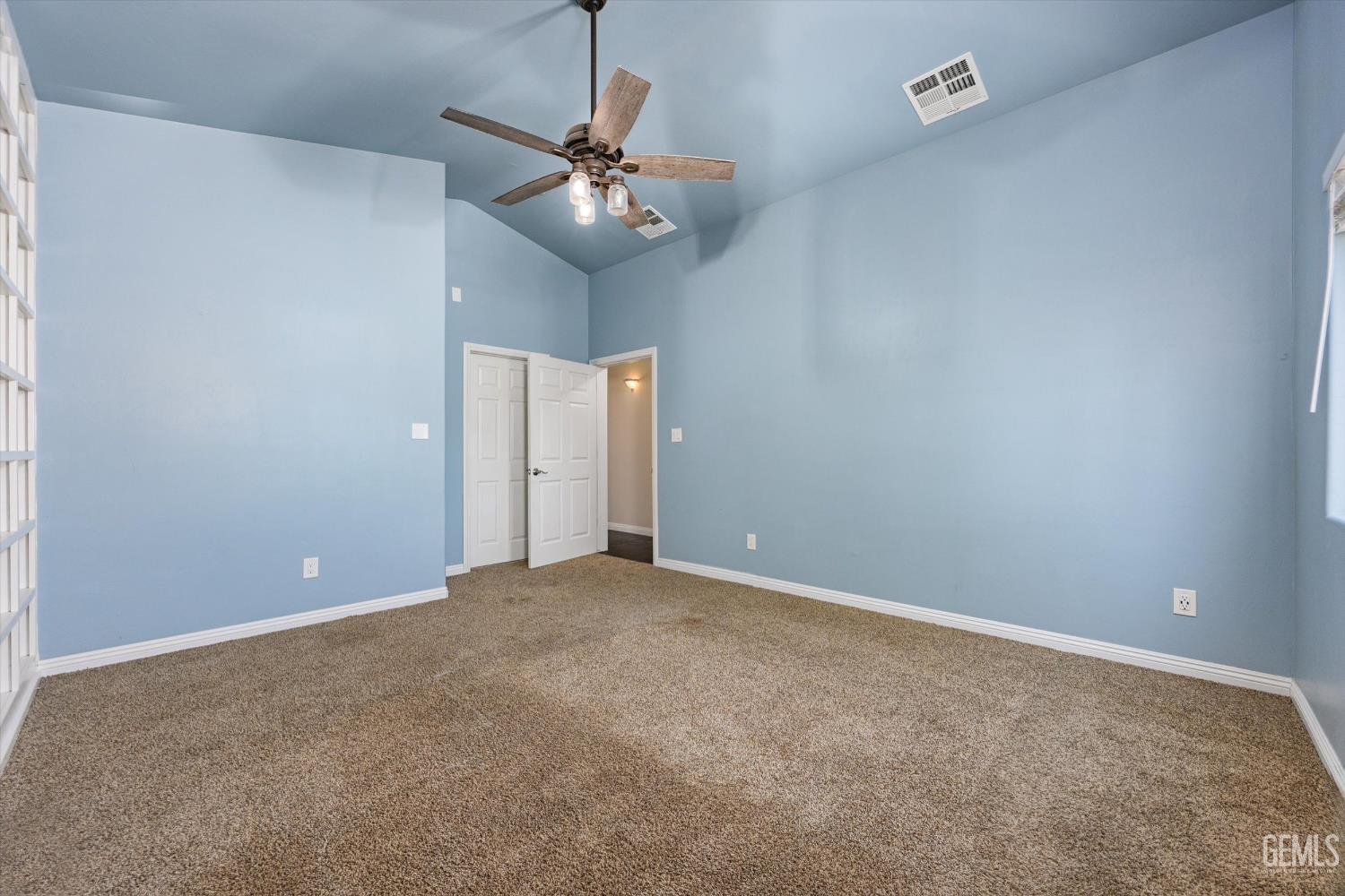 10318 Roehampton Avenue