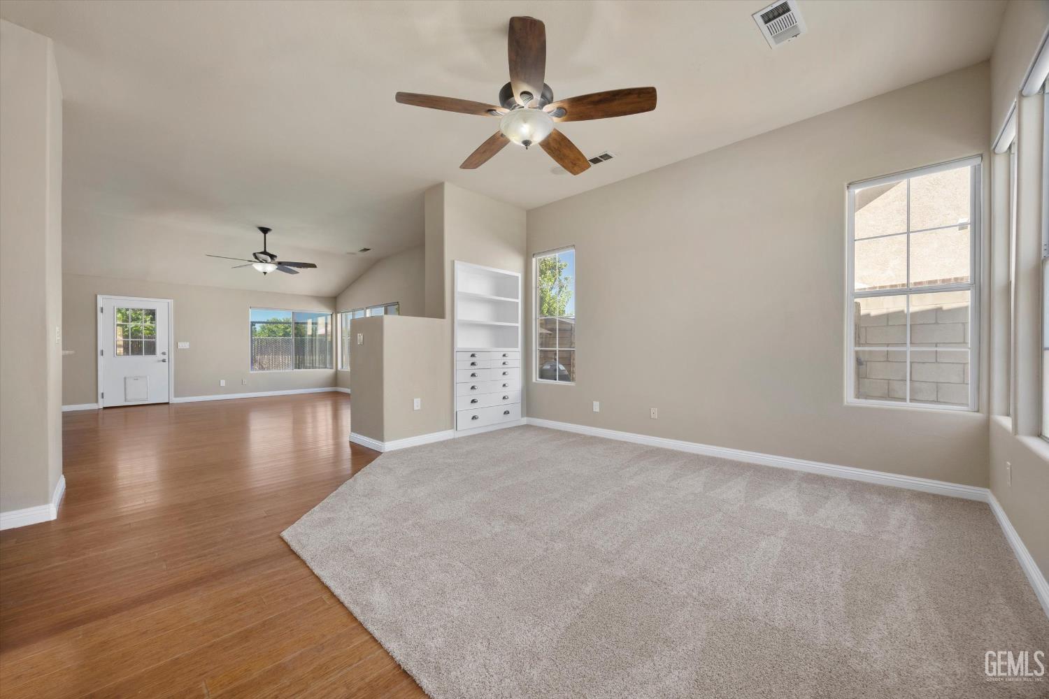 10318 Roehampton Avenue