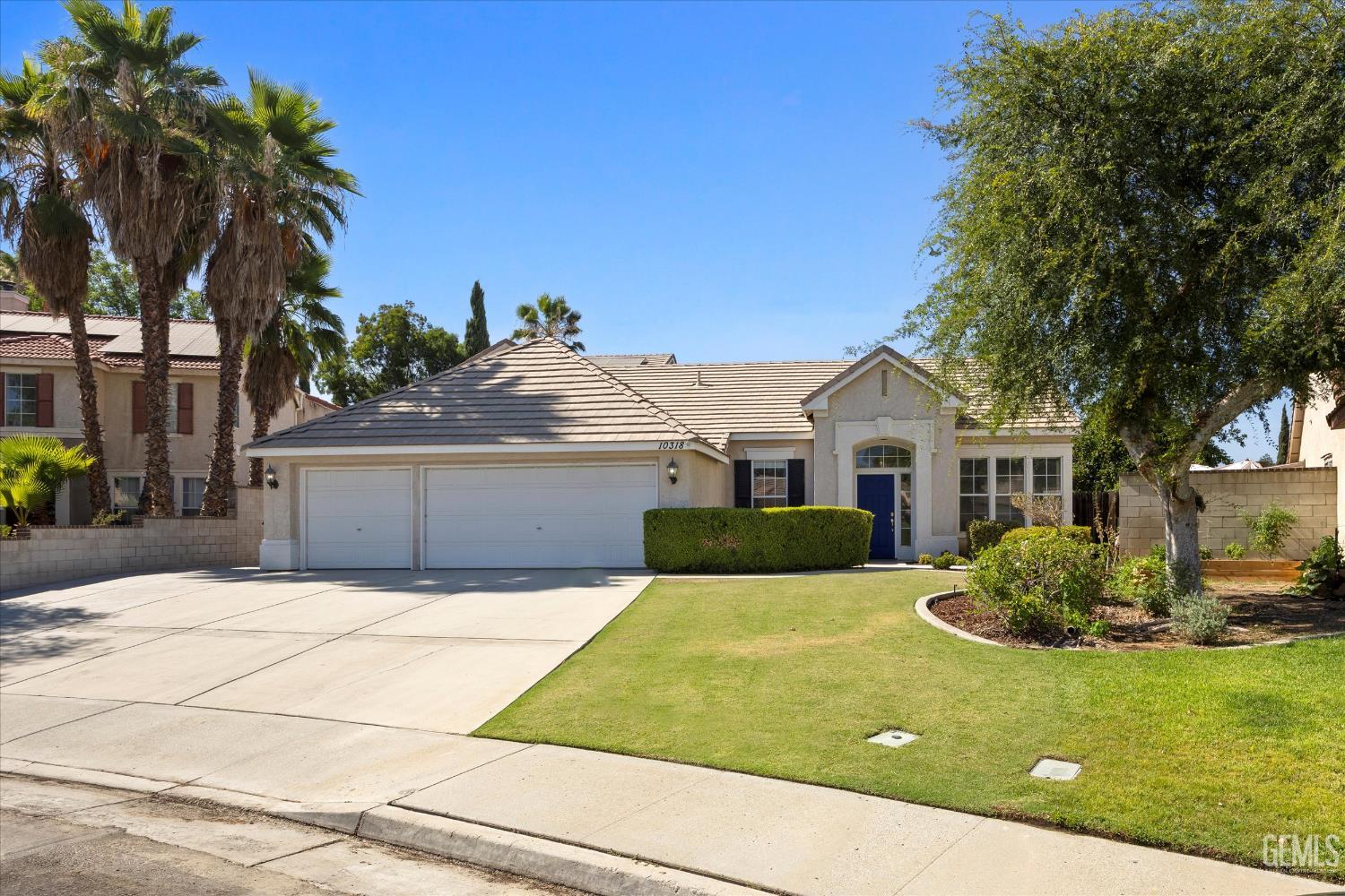 10318 Roehampton Avenue