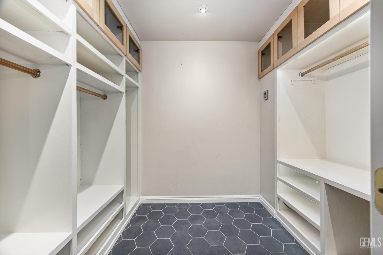 10318 Roehampton Avenue