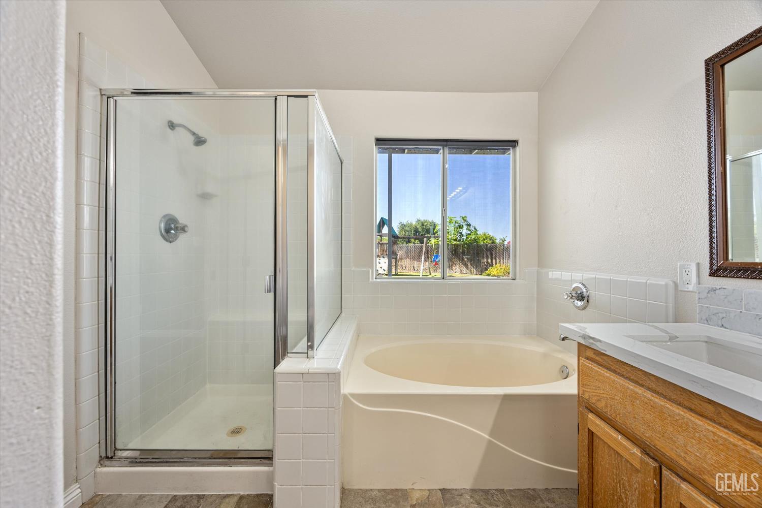 10318 Roehampton Avenue