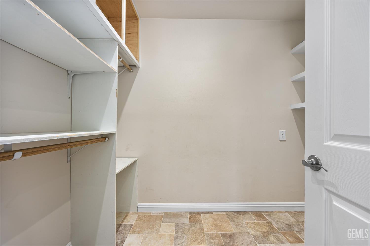 10318 Roehampton Avenue