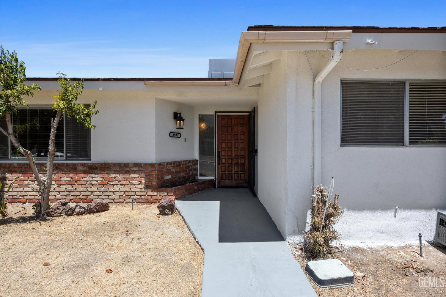 3800 Candlewood Drive
