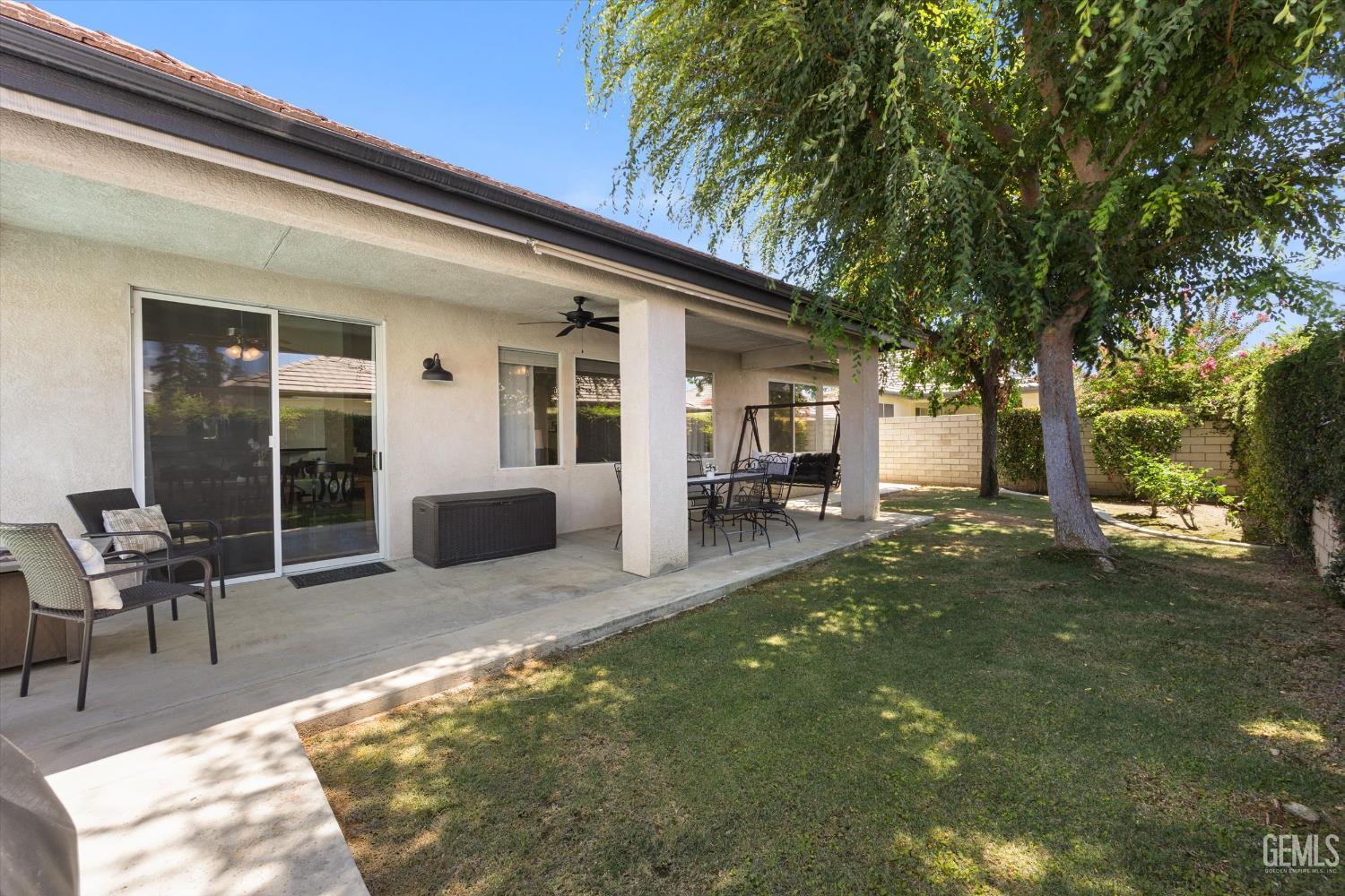 3105 Burgundy Rose Street