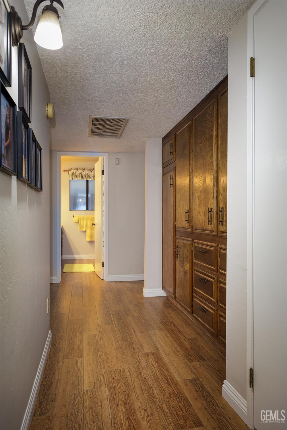 5216 Westpark Street