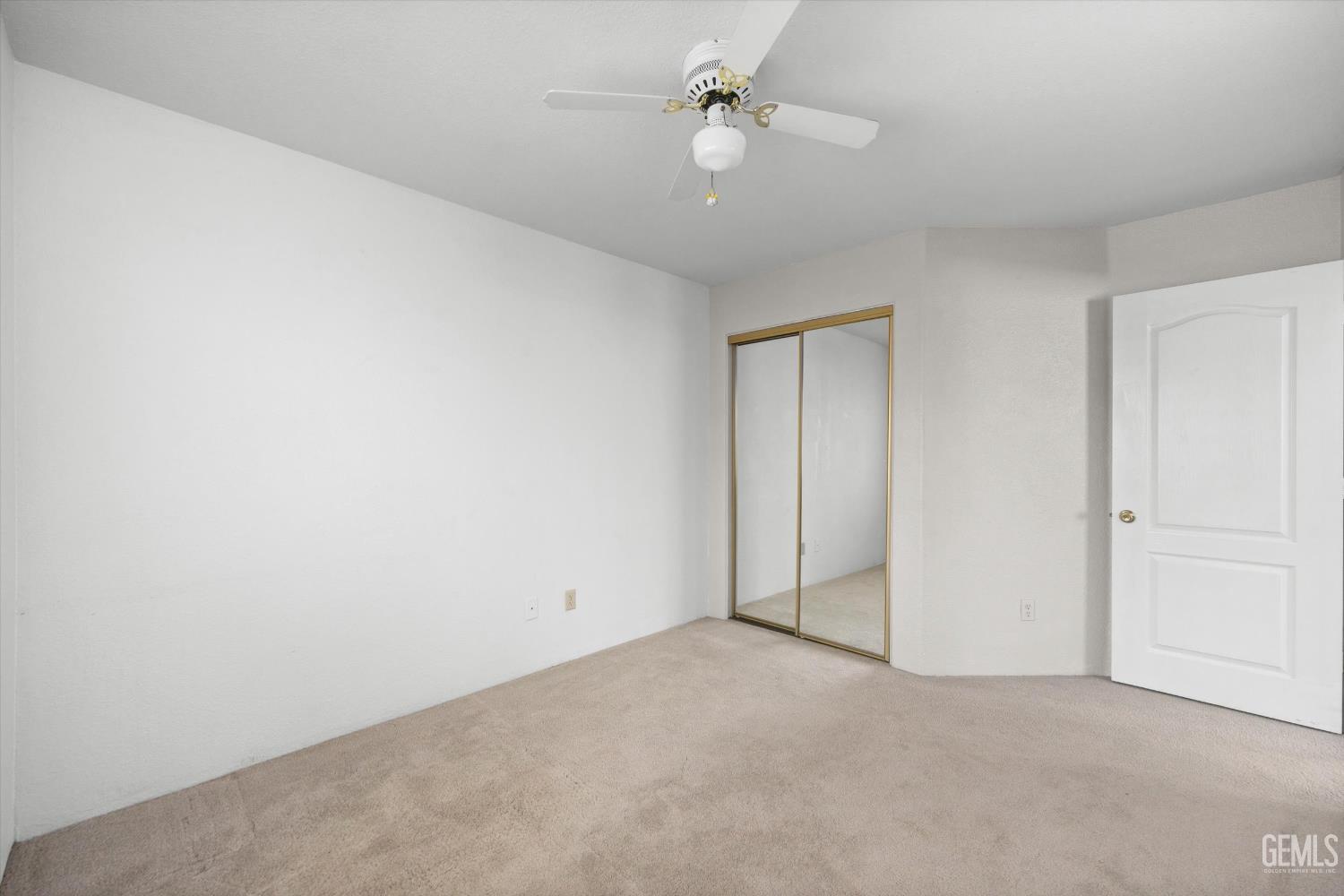 7601 Live Oak Way