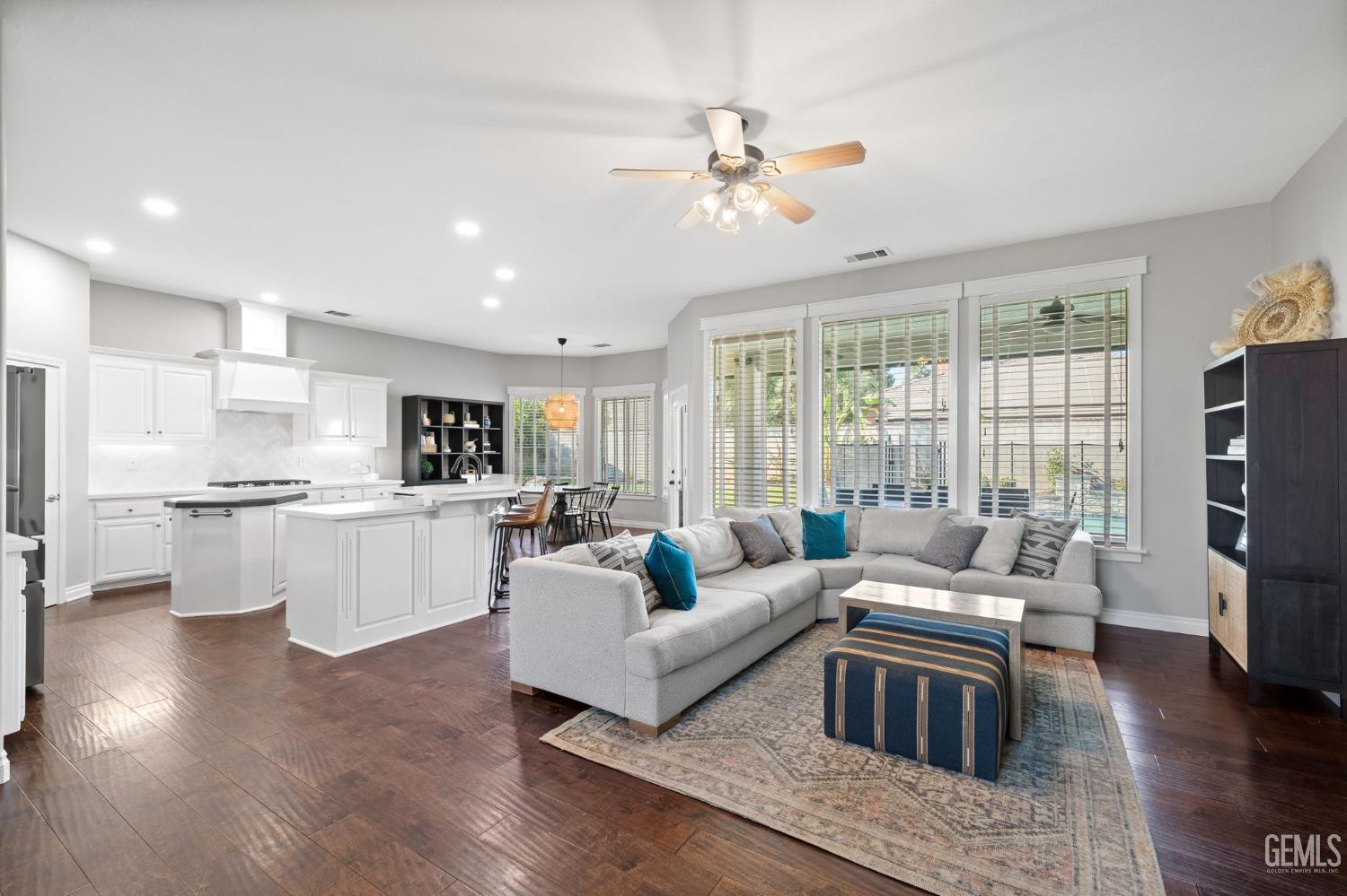 13010 Fall River Place