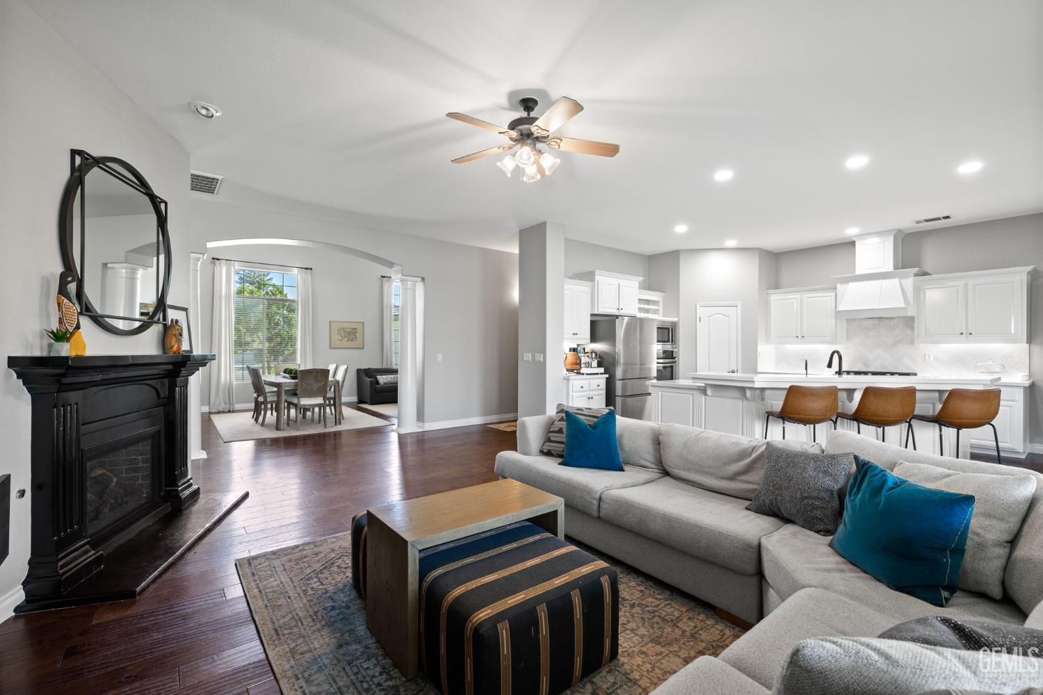 13010 Fall River Place