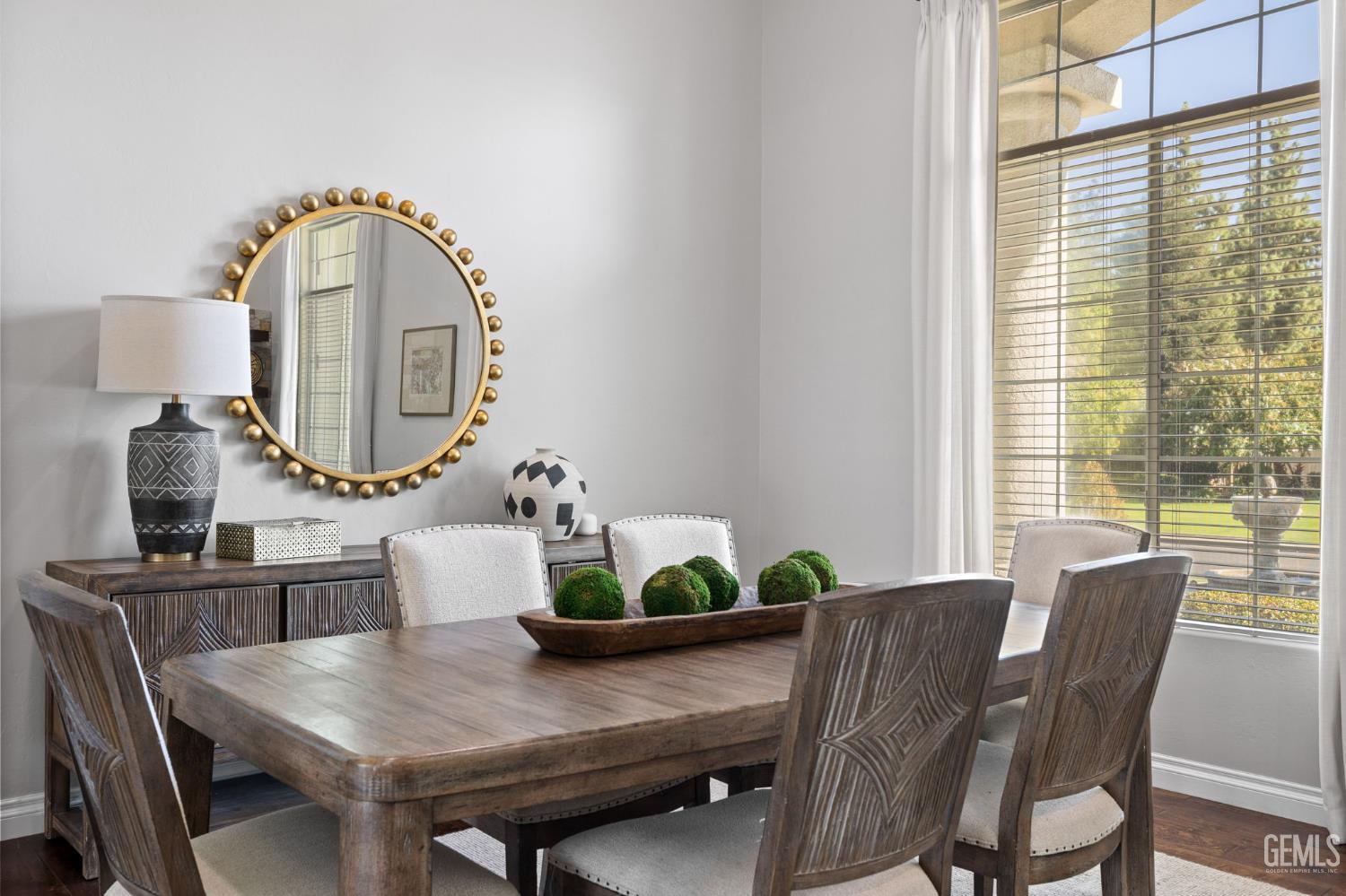 13010 Fall River Place