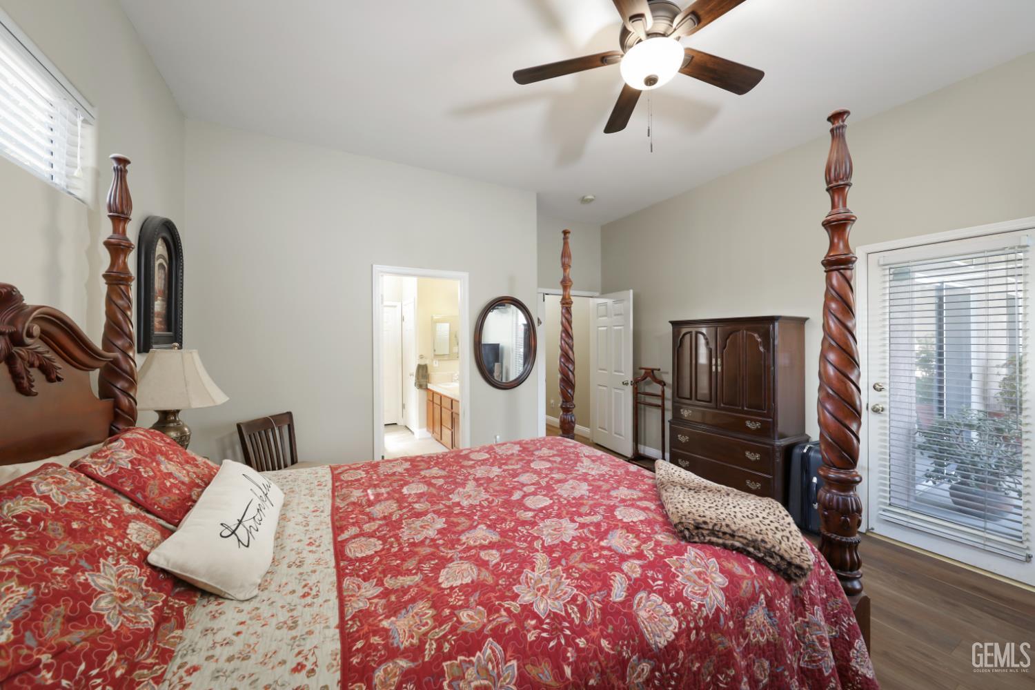 15503 Clarisse Street