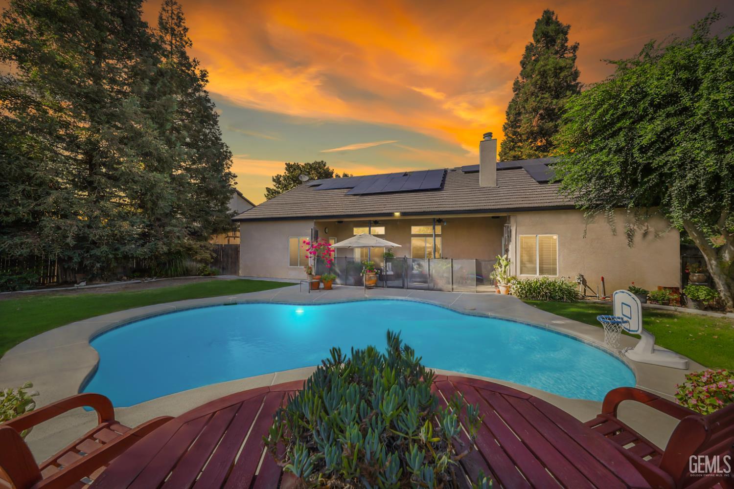 15503 Clarisse Street