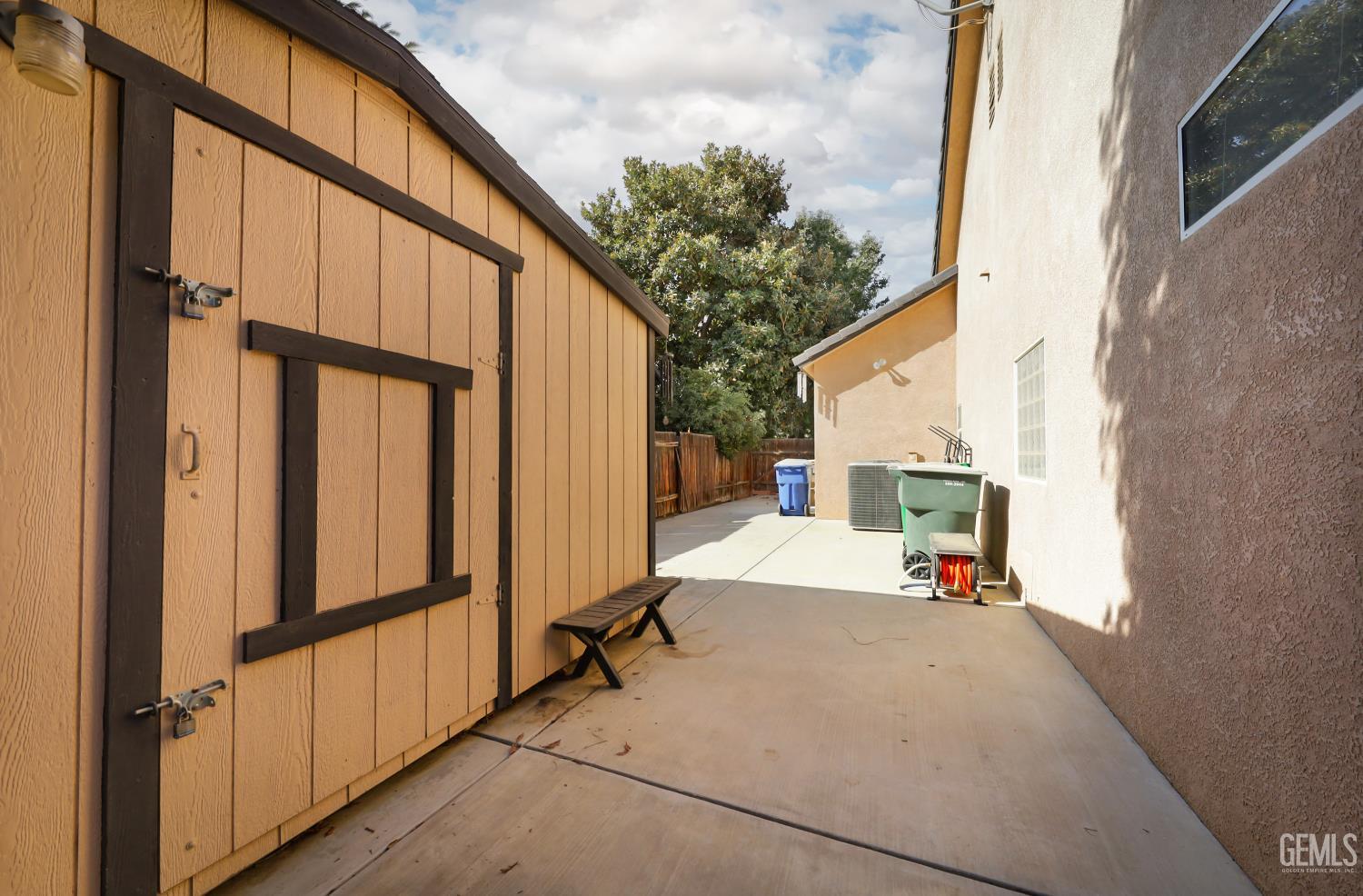 15503 Clarisse Street