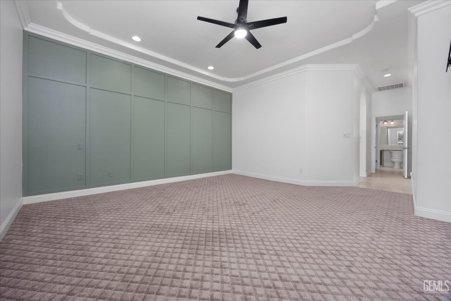 310 Coleshill Street