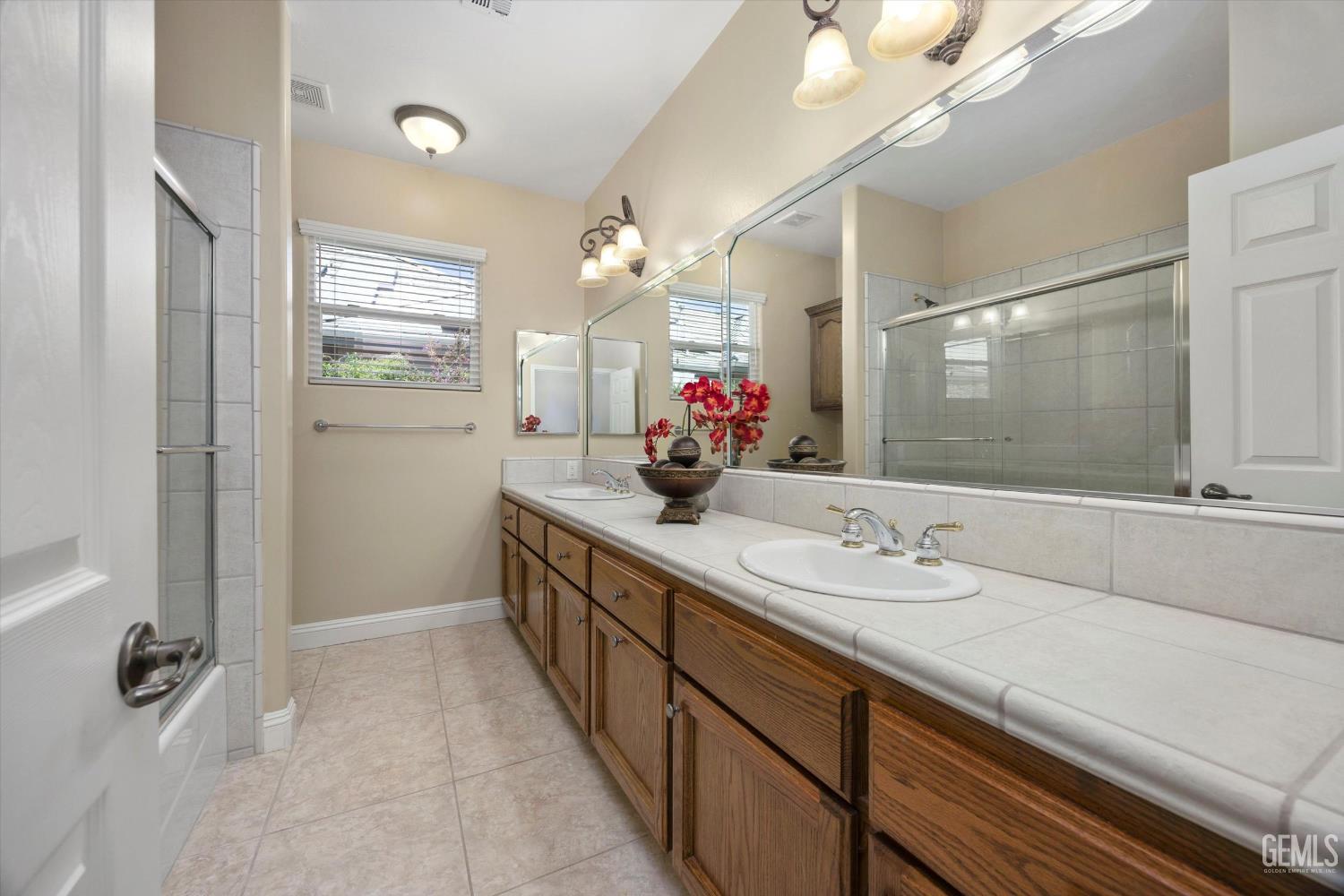 310 Coleshill Street