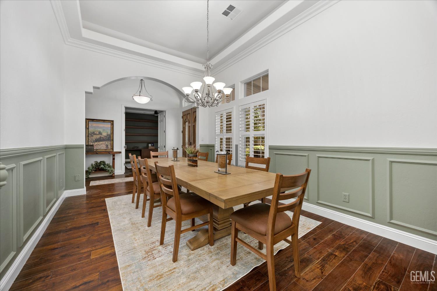 310 Coleshill Street