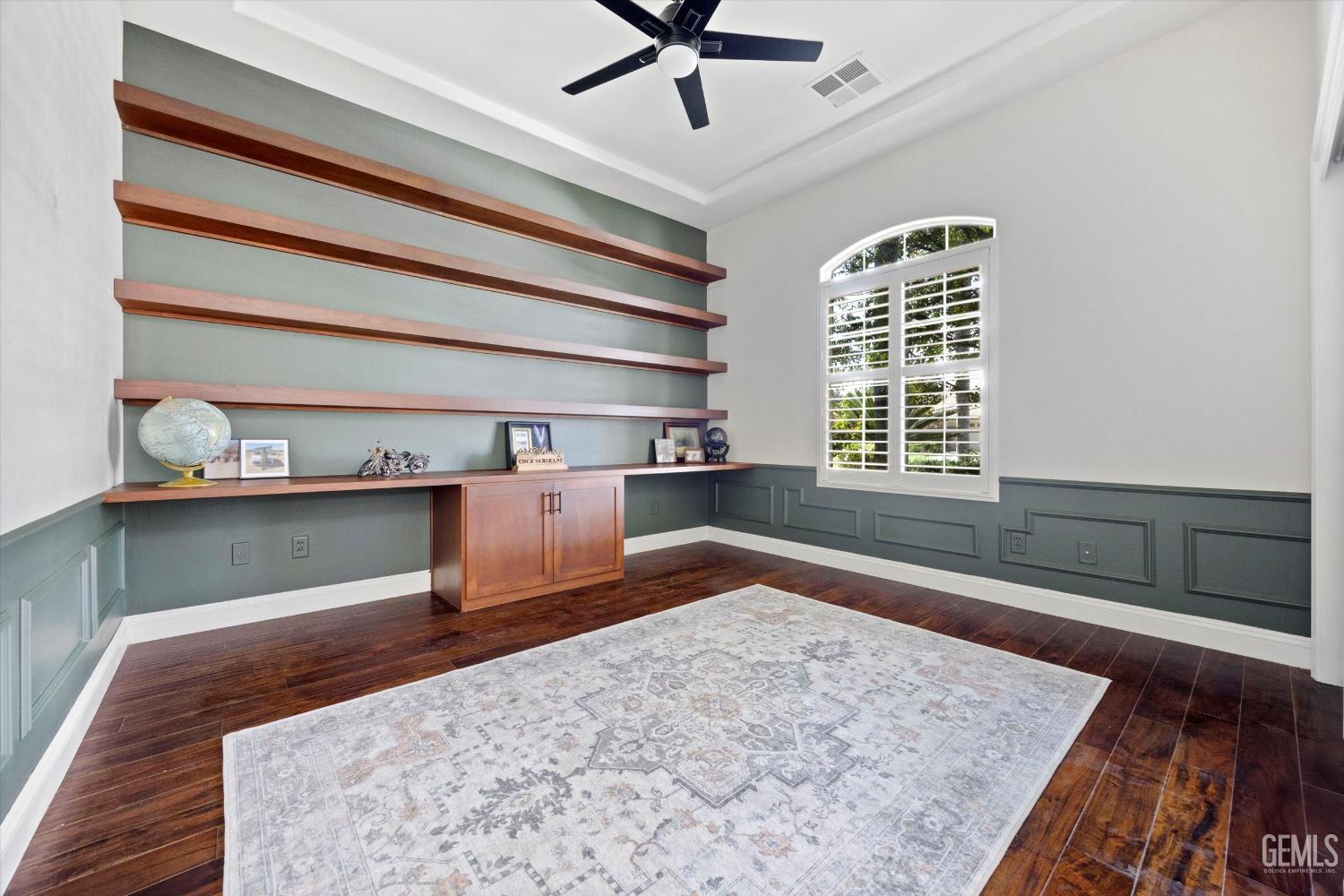 310 Coleshill Street