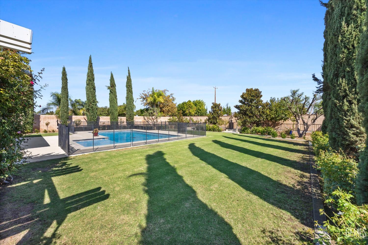 6002 Dartmoor Wood Avenue