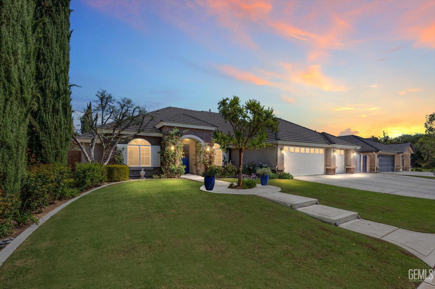 6002 Dartmoor Wood Avenue