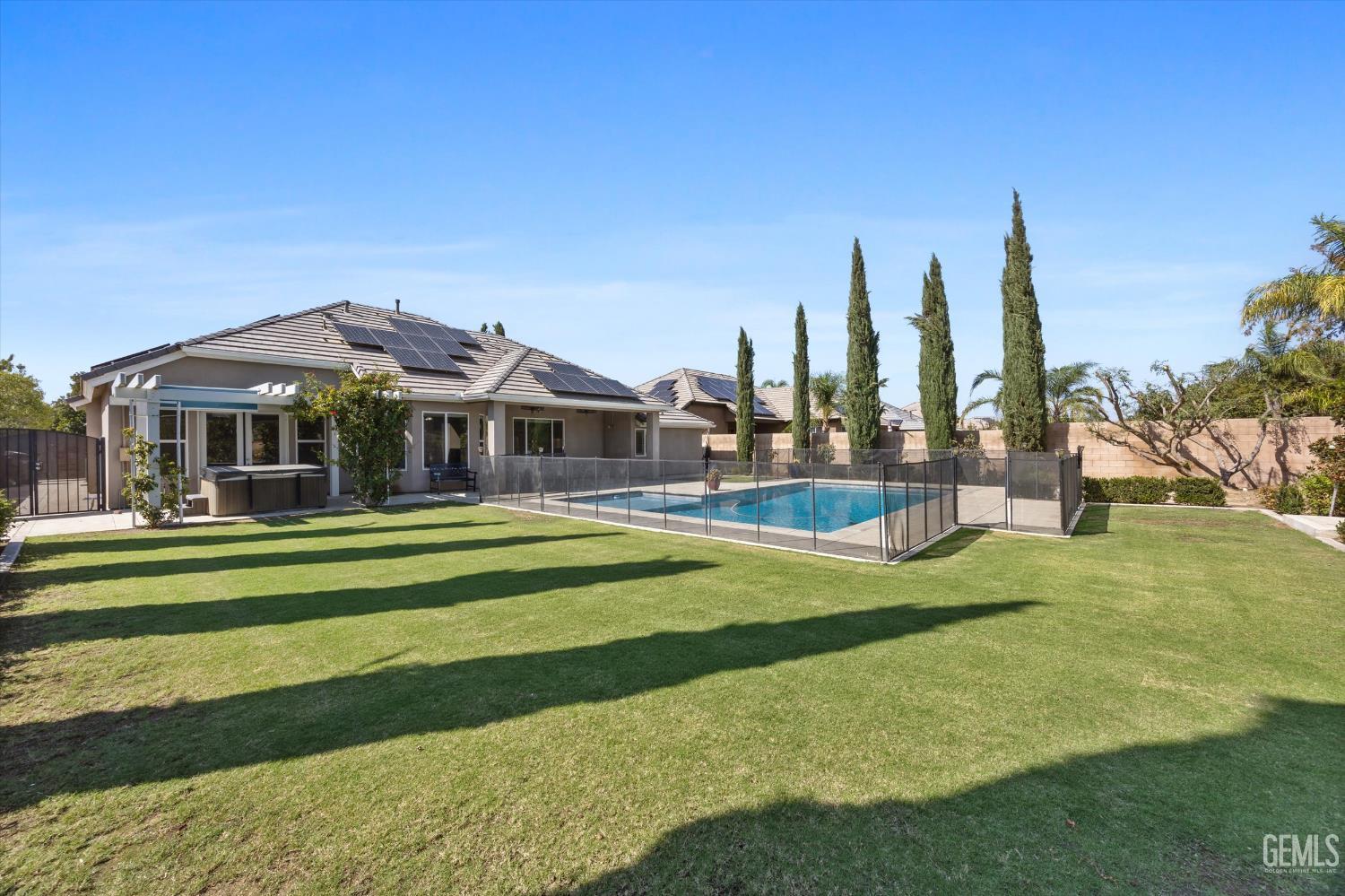 6002 Dartmoor Wood Avenue