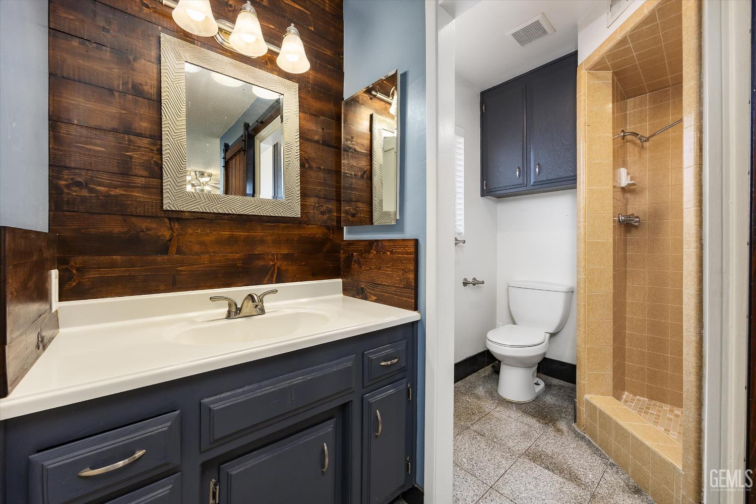 2504 Prestwick Court