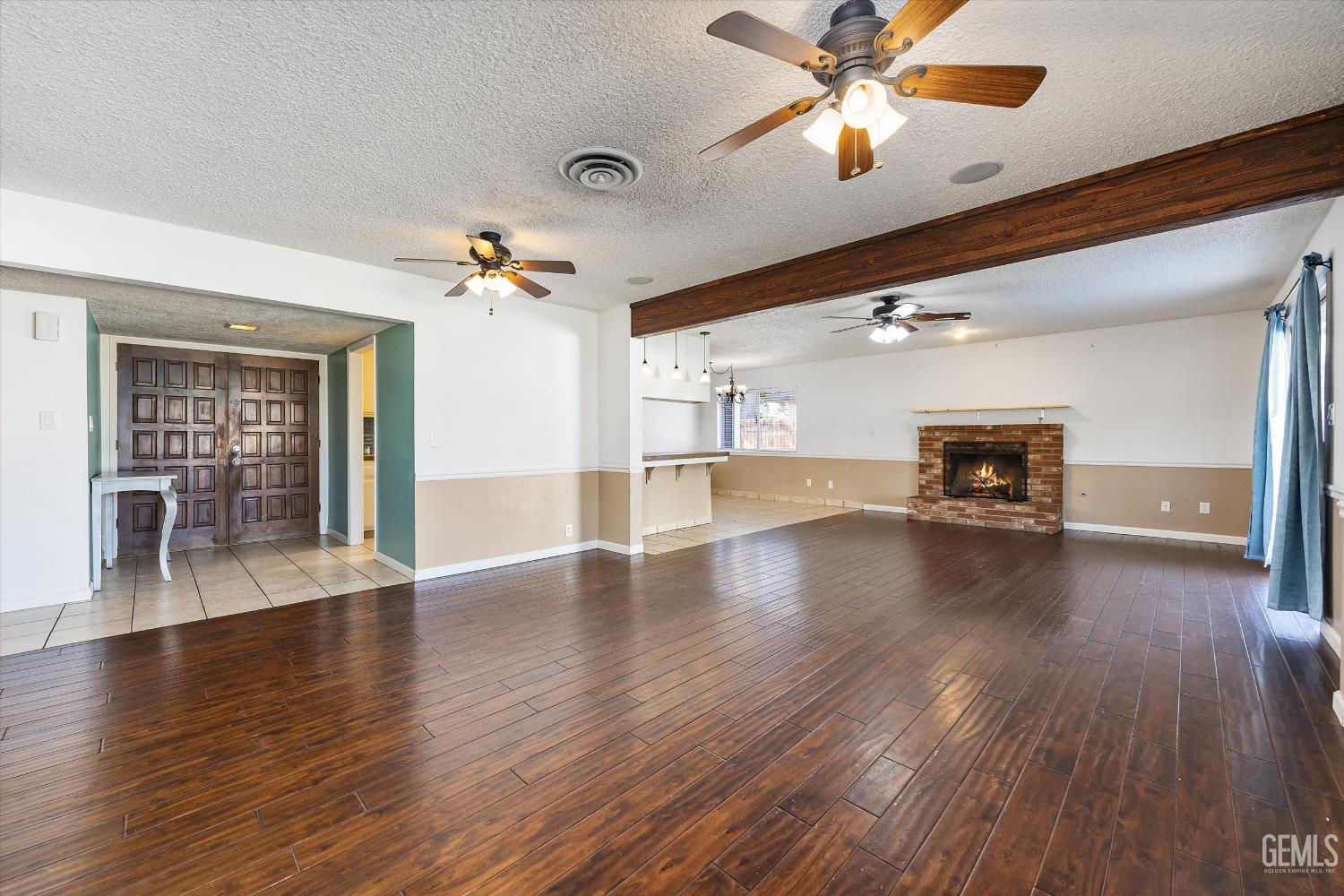 2504 Prestwick Court