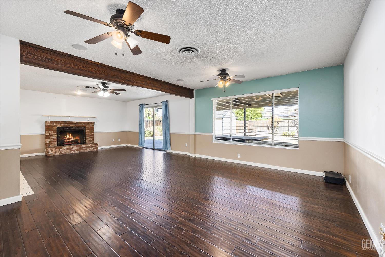 2504 Prestwick Court