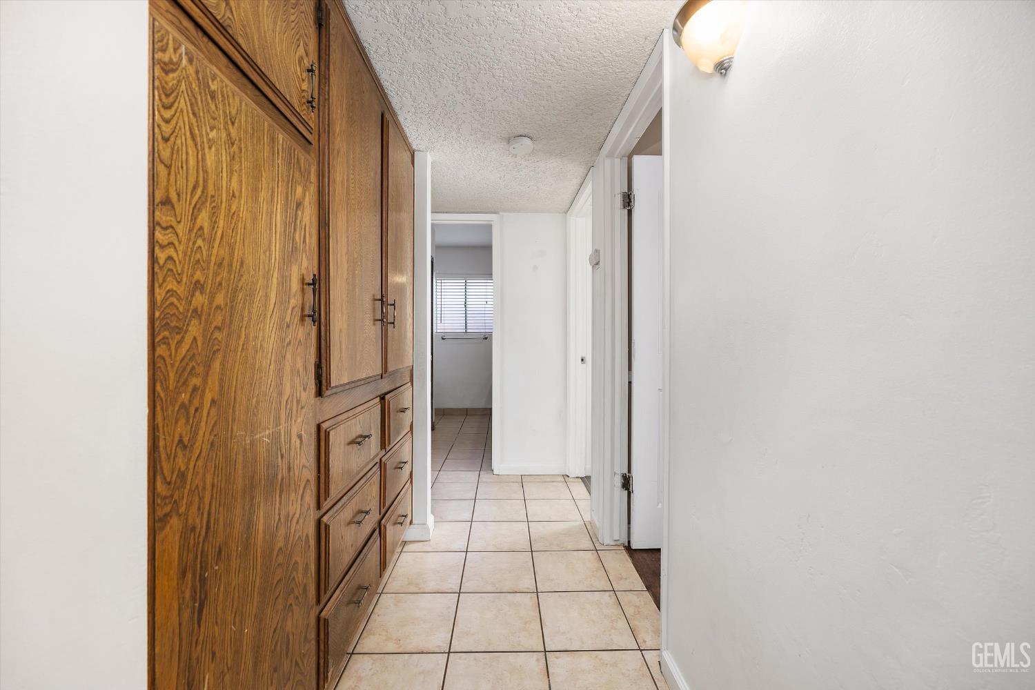 2504 Prestwick Court