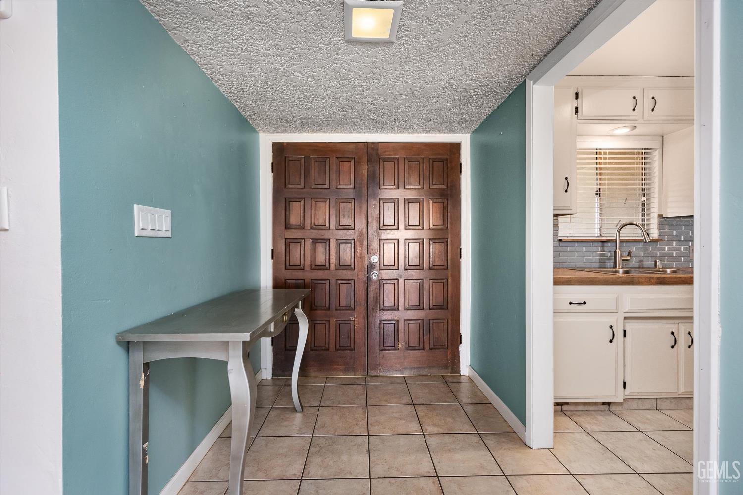 2504 Prestwick Court