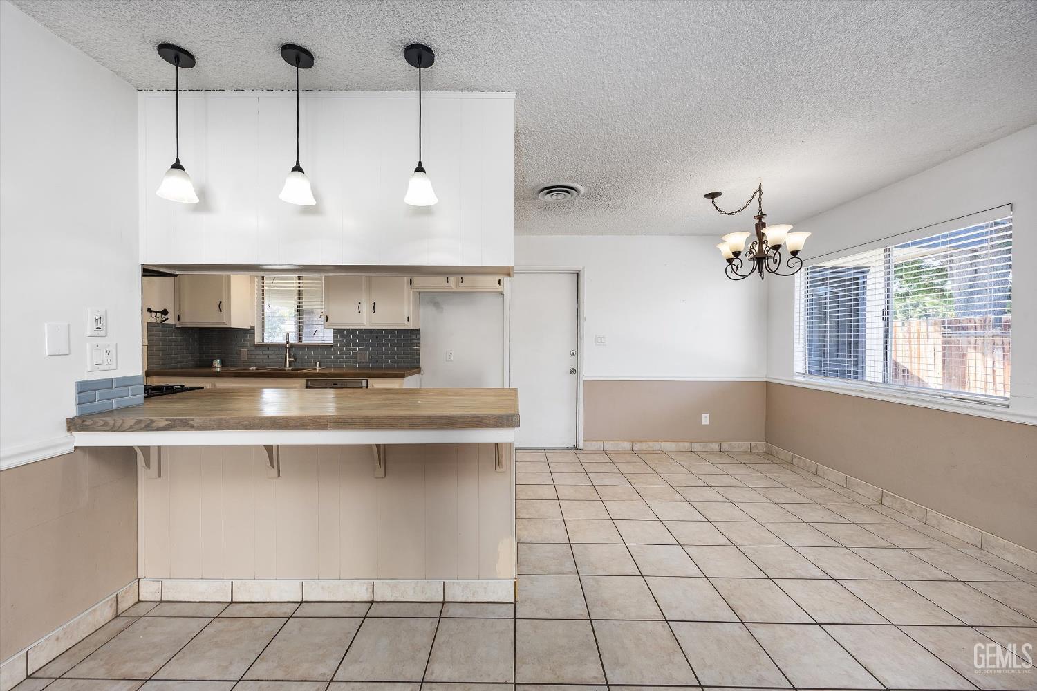 2504 Prestwick Court