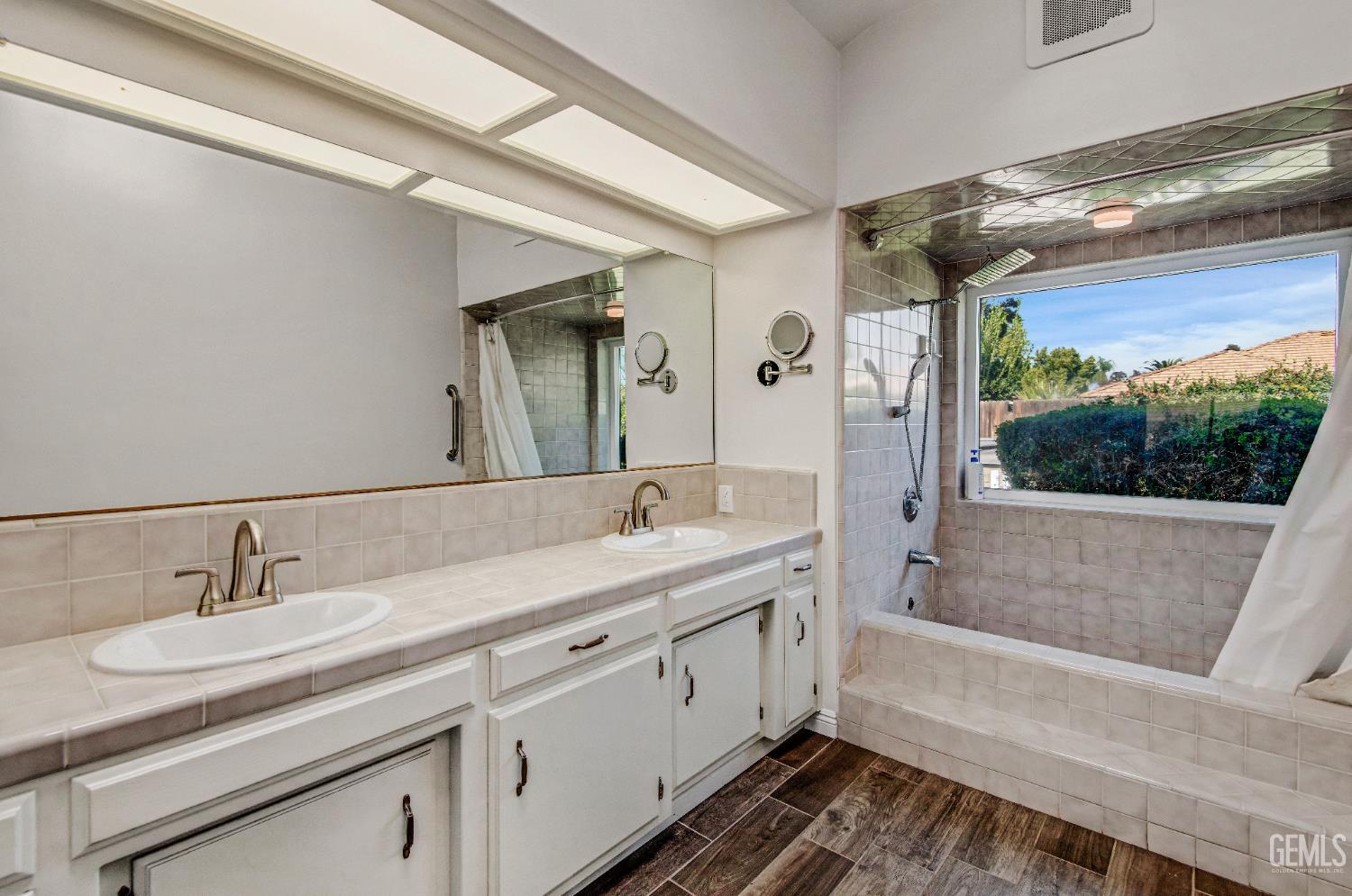 13804 Taradale Court