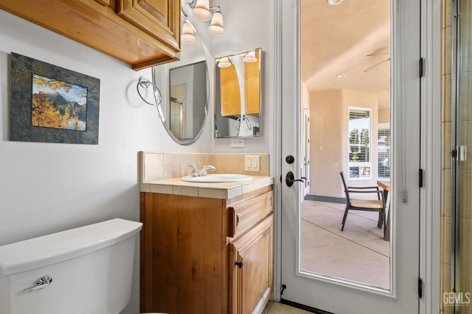 15918 Clos Du Val Avenue