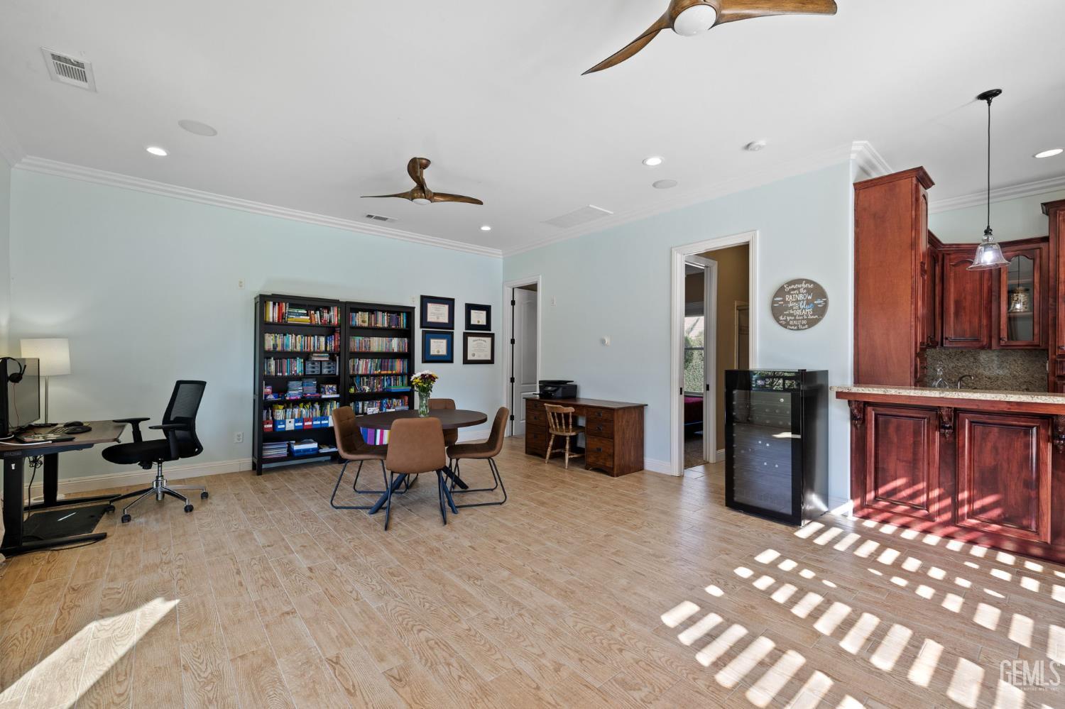 15918 Clos Du Val Avenue