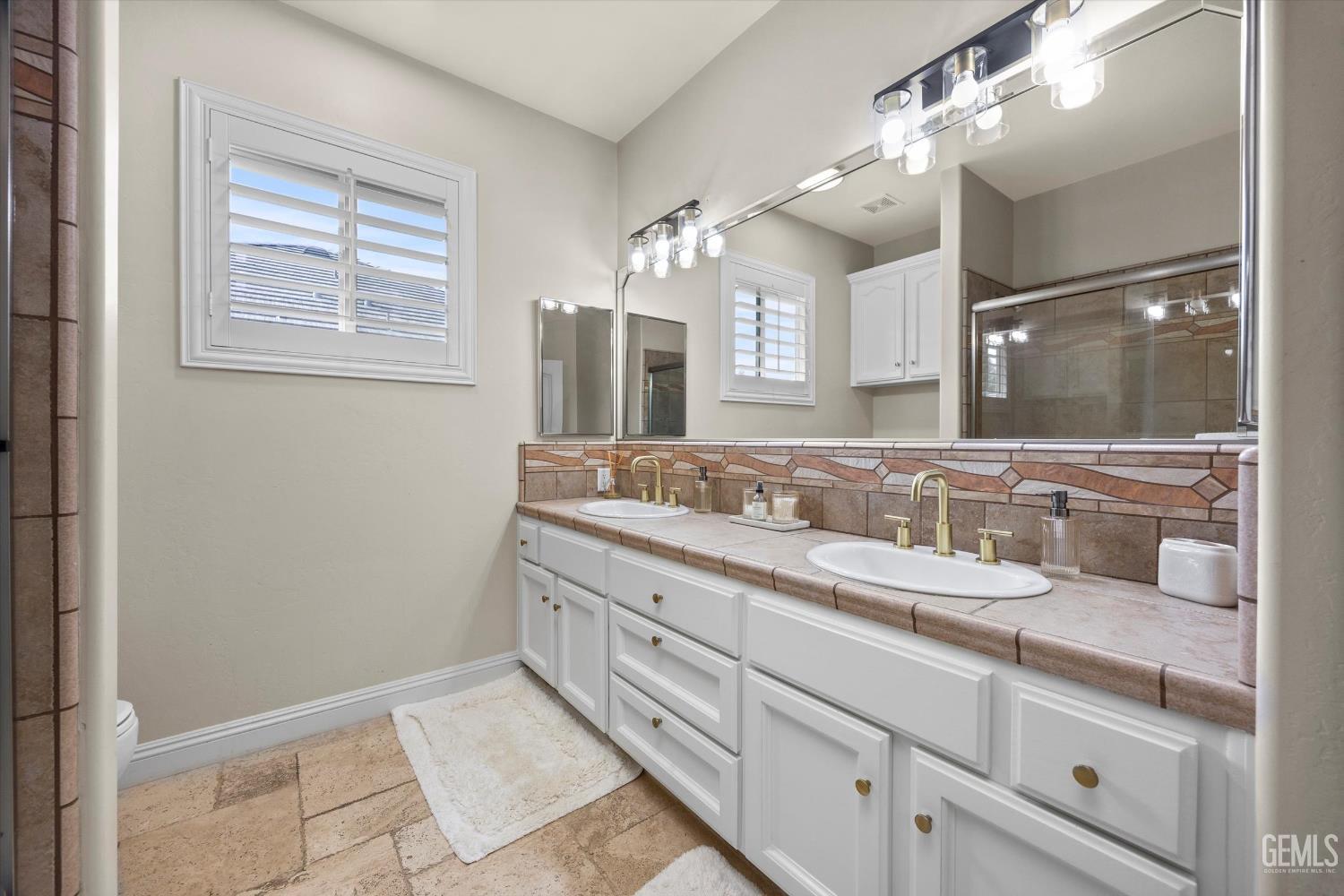 10209 Patterson Street