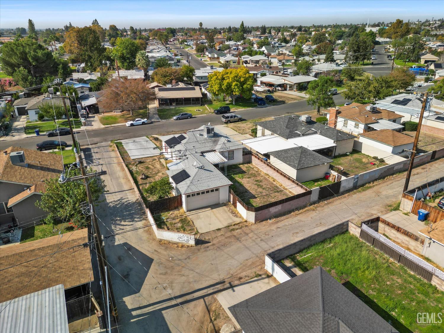 2700 Charleston Drive