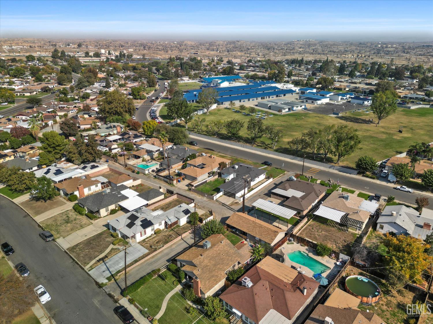 2700 Charleston Drive