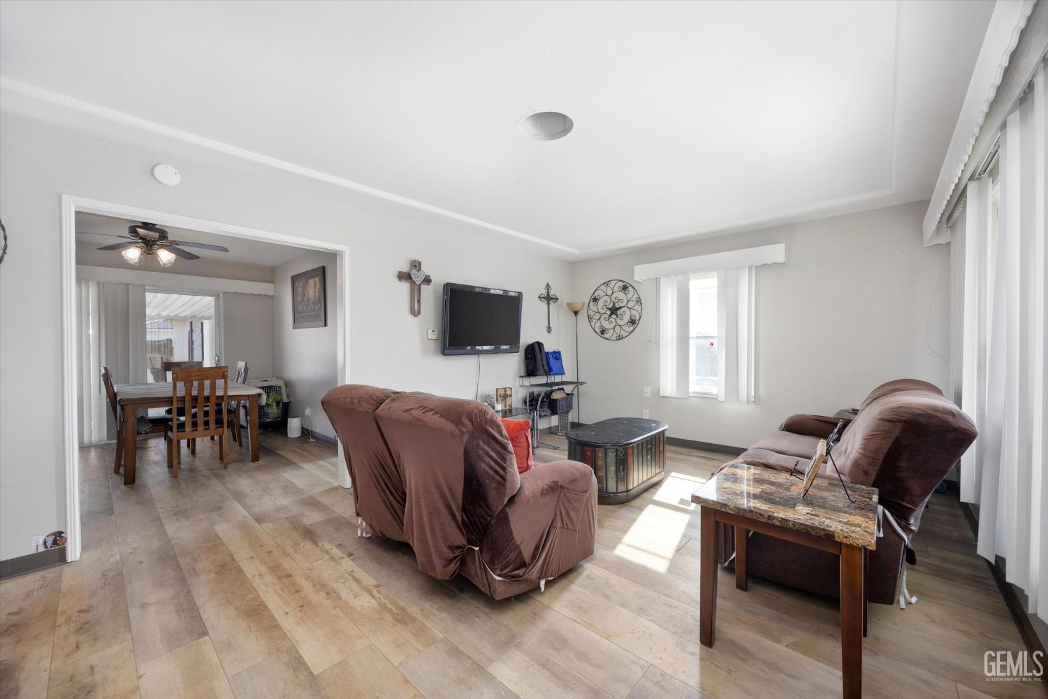 2700 Charleston Drive