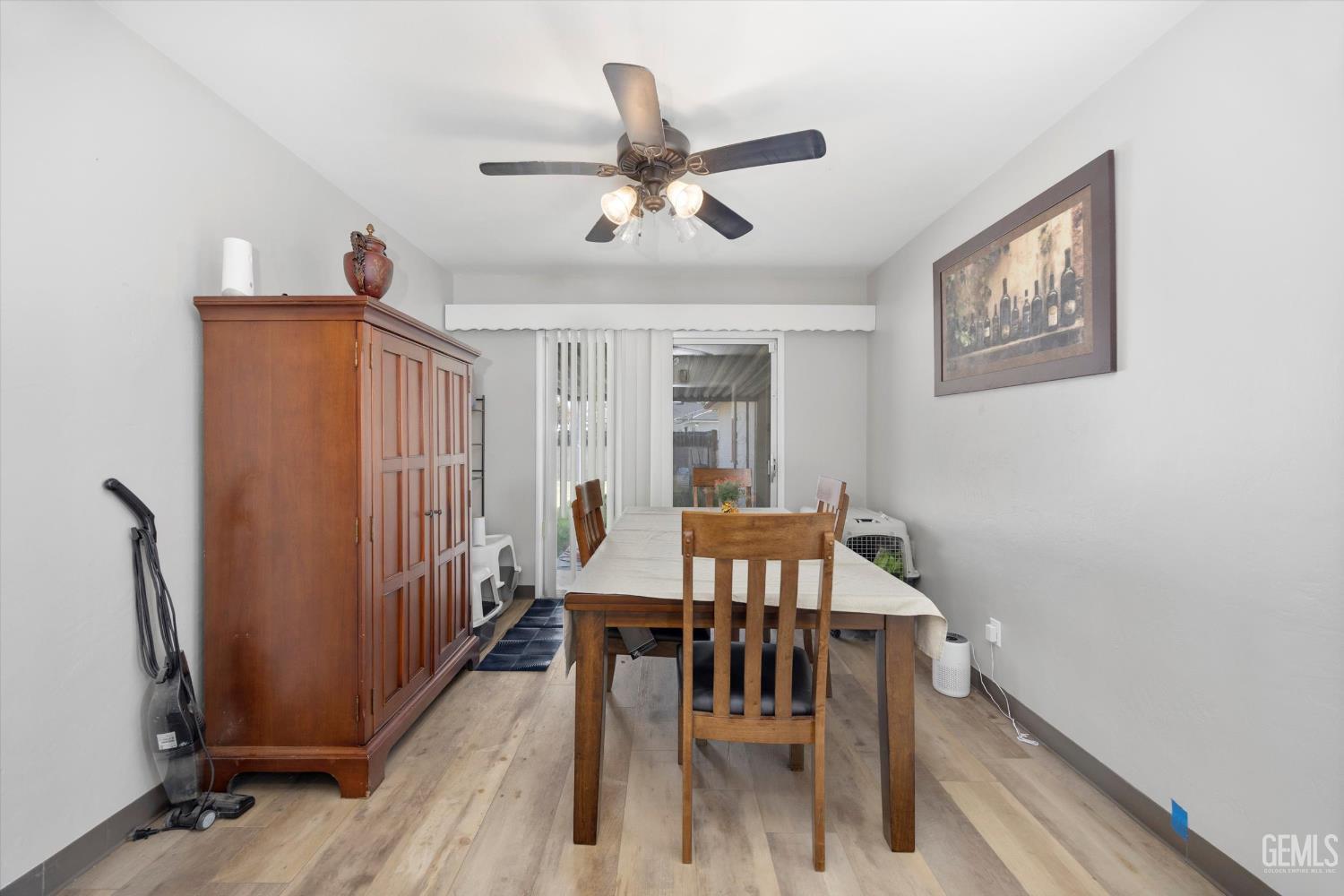 2700 Charleston Drive