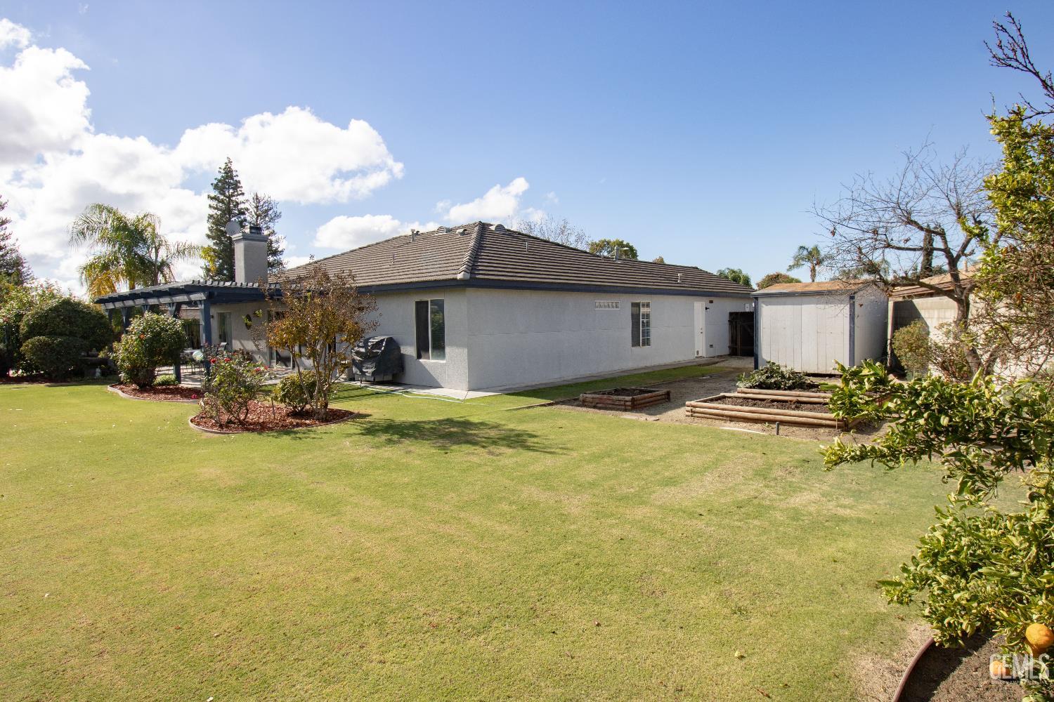 5004 Sioux Place