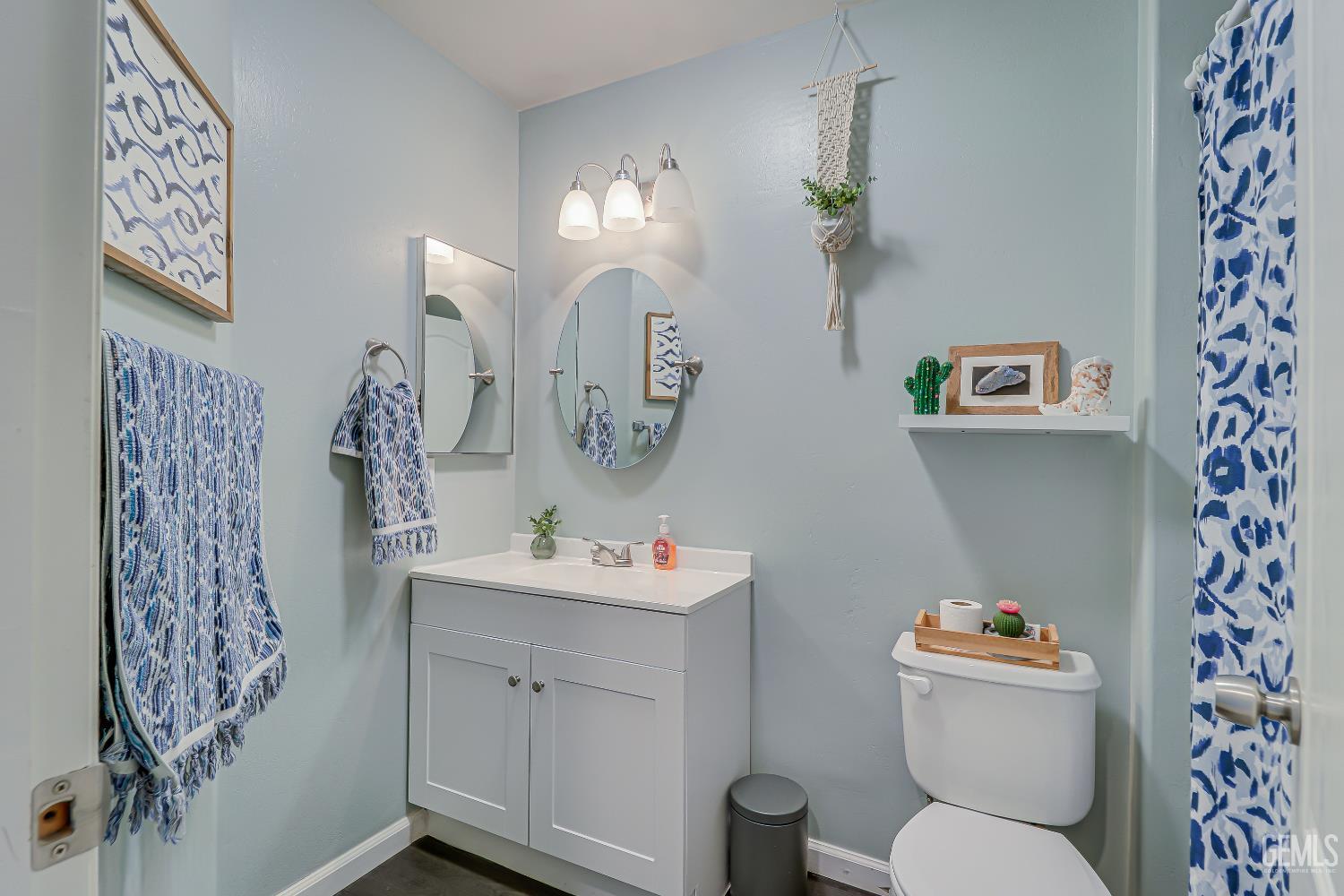 8521 Shoal Court