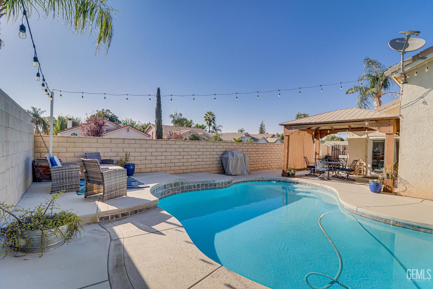 8521 Shoal Court
