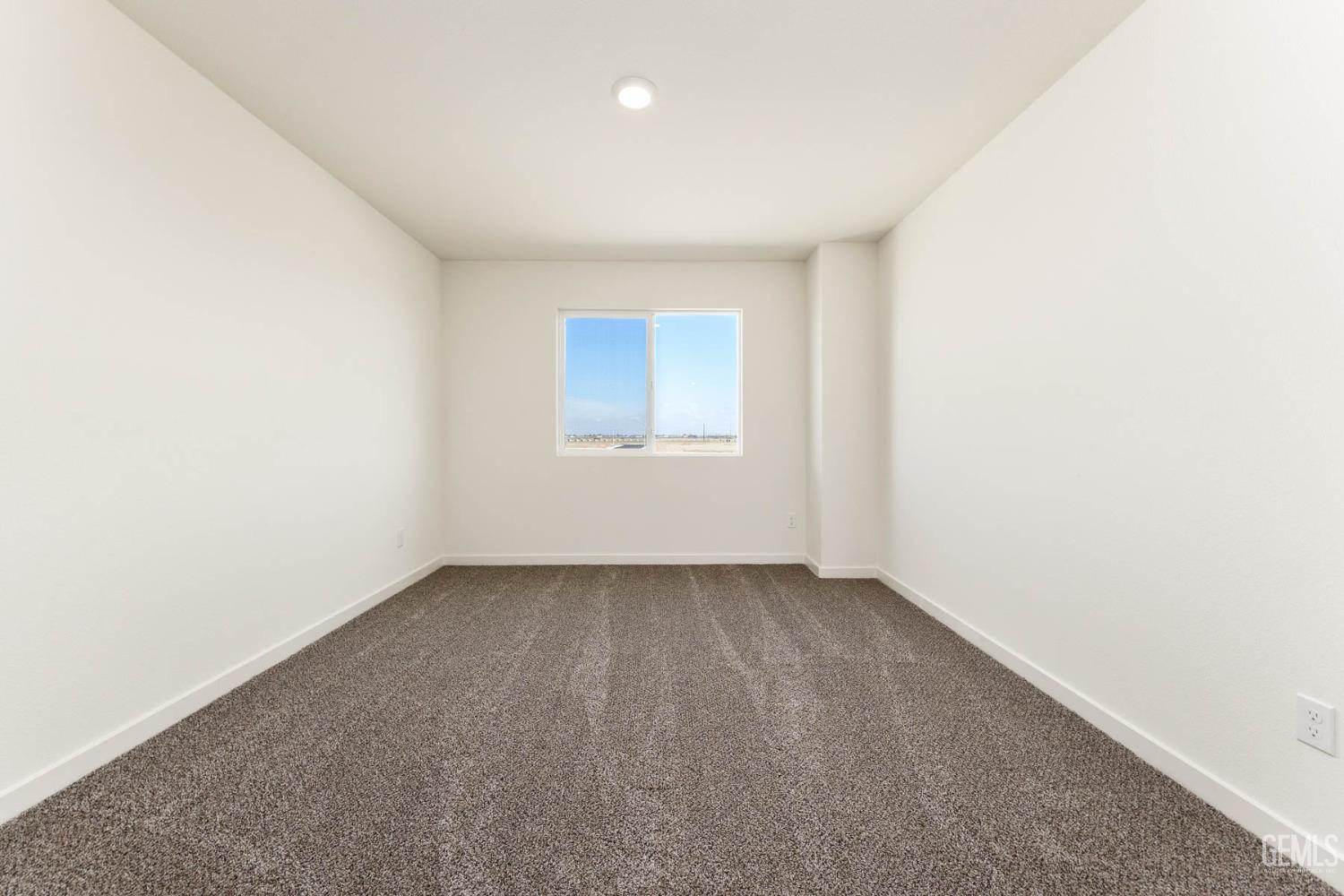 7806 Grapefruit Drive