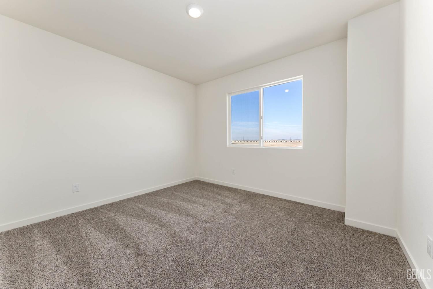 7806 Grapefruit Drive