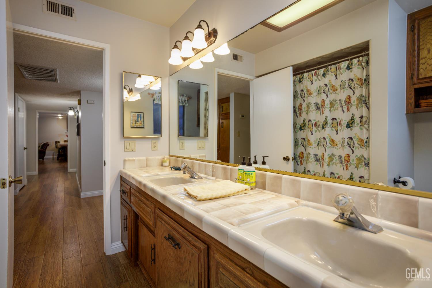 5216 Westpark Street