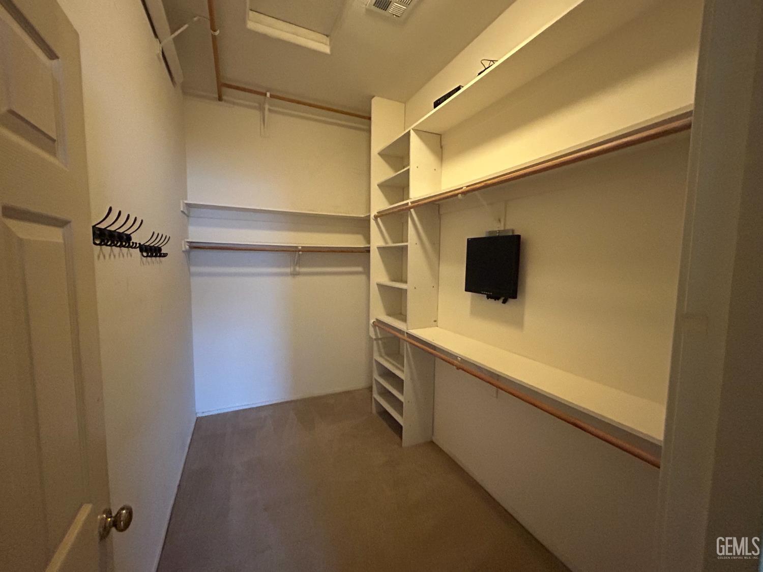 10718 Iron Creek Avenue